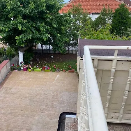 Saint Vlas Veranda *